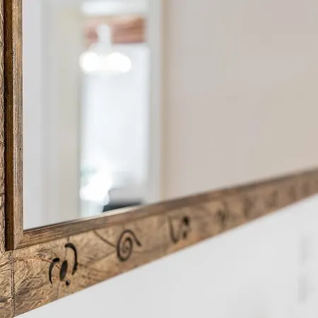 Sensale Design With Canal View