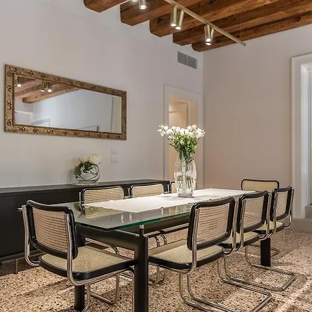 דירה Sensale Design With Canal View